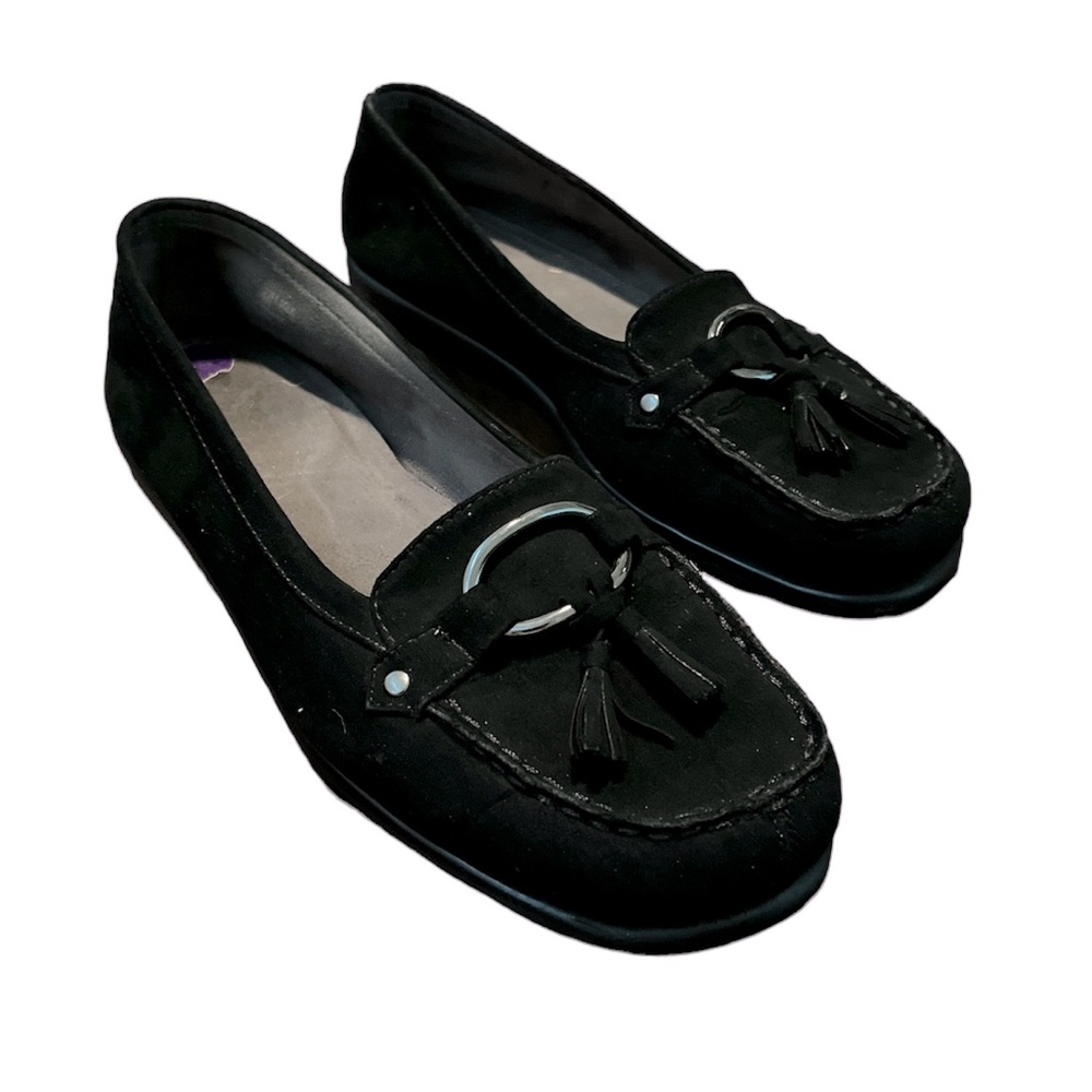 AEROSOLES Black Suede Tassel Loafers